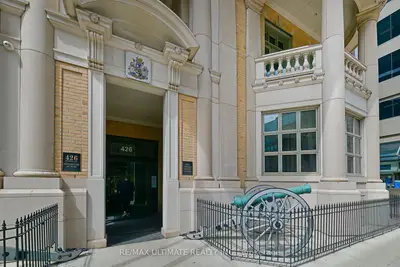 426 University Avenue 1106, Toronto C01, On M5g 1s9