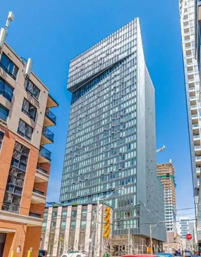 60 Shuter Street 1510, Toronto C08, On M5b 1a8
