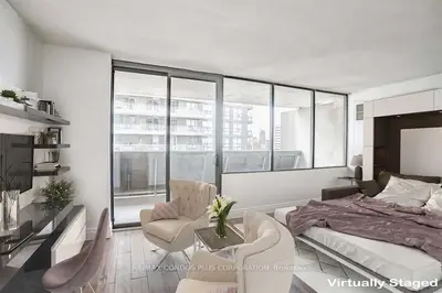 720 Spadina Avenue 1011, Toronto C01, On M5s 2t9