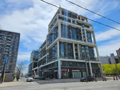 #703 15 Merchants' Wharf, Toronto C08, On, M5a 0n8