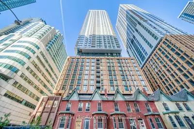 8 Widmer Street 3505, Toronto C01, On M5v 0w6