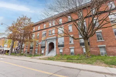 225 Gladstone Avenue 103, Toronto C01, On M6j 3l5