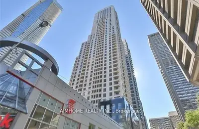 35 Balmuto Street 2210, Toronto C01, On M4y 0a3