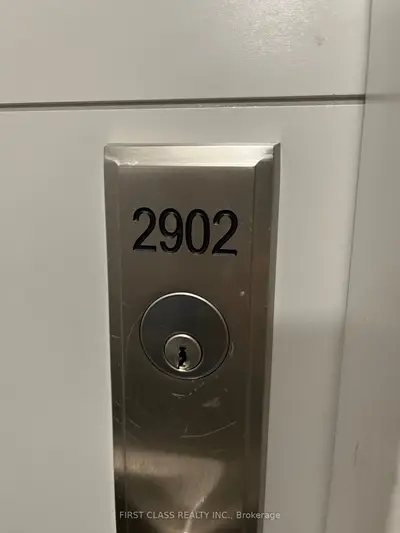 50 Wellesley Street E 2902, Toronto C08, On M4y 1g2