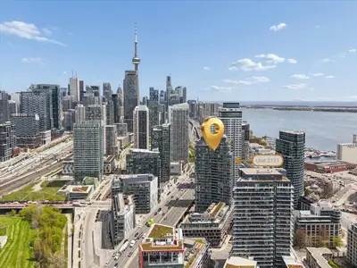 20 Bruyeres Mews 2111, Toronto C01, On M5v 0g8