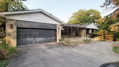 48 Forest Grove Drive Main, Toronto, On M2k 1z3