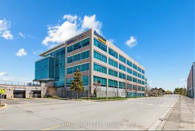 3381 Steeles Avenue E Unit 101, Toronto C15, On L3r 4g9