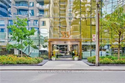 33 Charles Street E 2601, Toronto, On M4y 1r9