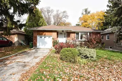 172 Betty Ann Drive, Toronto C07, On M2n 1x6