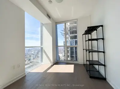1 Yorkville Avenue 4402, Toronto C02, On M4w 1l1