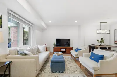 39 Sudbury Street 3901, Toronto C01, On M6j 3w6