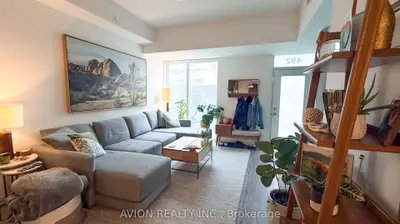 492 Eglinton Avenue E 105, Toronto C10, On M4p 1n3