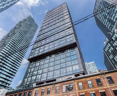 82 Dalhousie Street 808, Toronto C08, On M5b 0c5