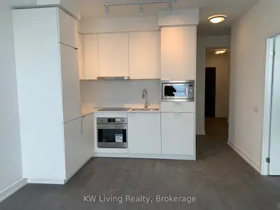 8 Olympic Garden Drive S3010, Toronto C14, On M2m 0b9