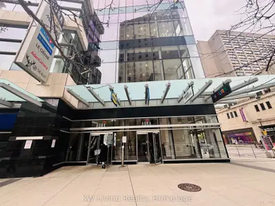 384 Yonge Street 74 And 75-concourse P1, Toronto C01, On M5g 2k2