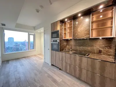 11 Yorkville Avenue 1914, Toronto C02, On M4w 0b7
