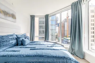 155 Yorkville Avenue 814, Toronto C02, On M5r 0b4