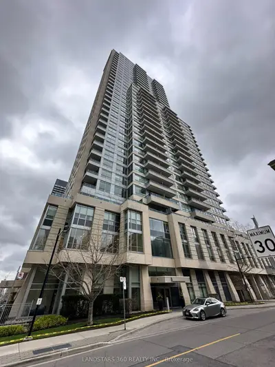 500 Sherbourne Street 1702, Toronto C08, On M4x 1l1