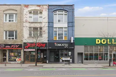 520 Bloor Street W 3 Floor, Toronto C02, On M5s 1y3