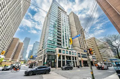 1121 Bay Street 1106, Toronto C01, On M5s 3l9