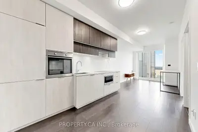 8 Eglinton Avenue E 3110, Toronto C10, On M4p 0c1