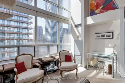25 Maitland Street 1506, Toronto C08, On M4y 2w1