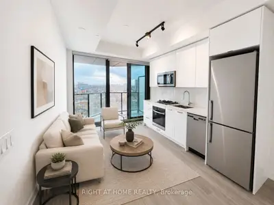 195 Mccaul Street 1615, Toronto C01, On M5t 1w6