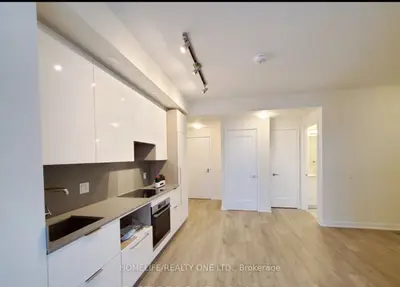 28 Freeland Street 3206, Toronto C08, On M5e 0e3