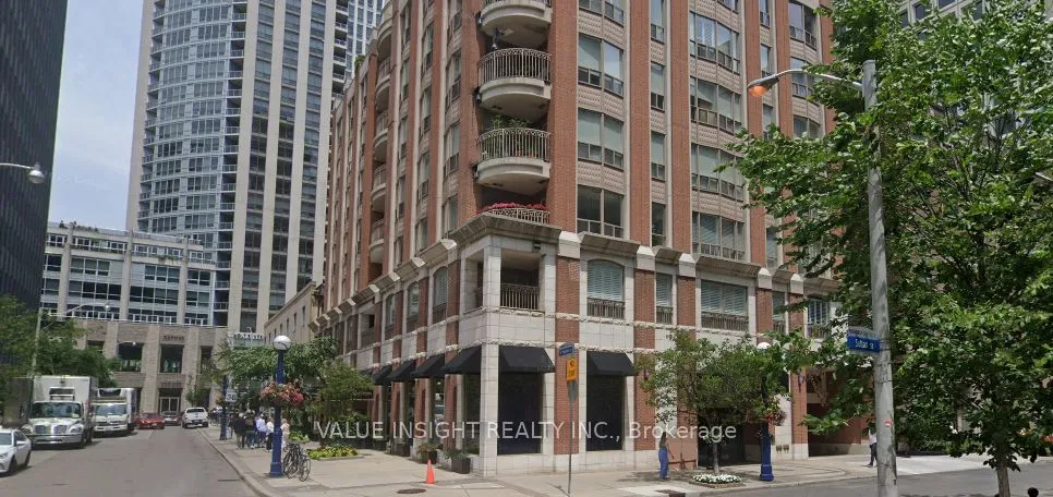 23 St. Thomas Street Ground, Toronto, On M5s 3e7
