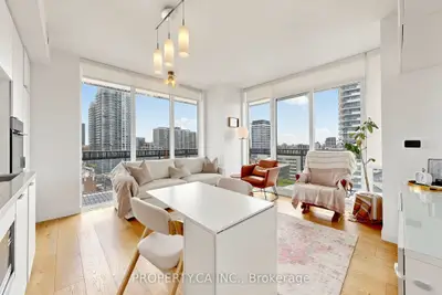 8 Eglinton Avenue E 1411, Toronto C10, On M4p 0c1