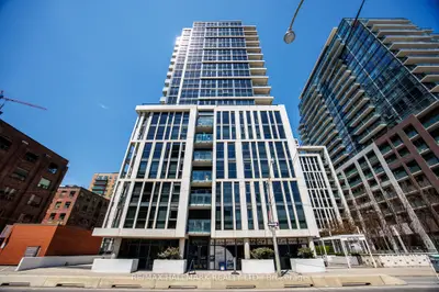 400 Adelaide Street E 502, Toronto C08, On M5a 4s3