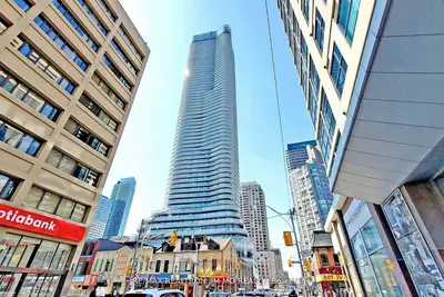 11 Wellesley Street W 5510, Toronto C01, On M4y 0g4