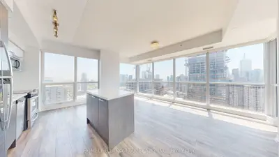 386 Yonge Street 3307, Toronto C01, On M5b 0a5