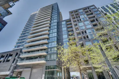 20 Minowan Miikan Lane 1912, Toronto C01, On M6j 0e5