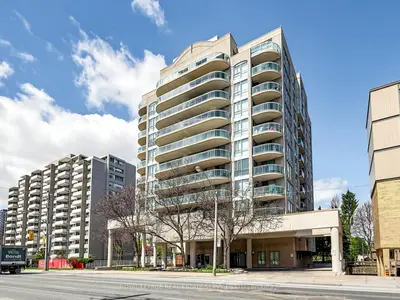 398 Eglinton Avenue 203, Toronto C10, On M4p 3h8