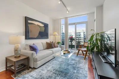 19 Barberry Place 804, Toronto C15, On M2k 3e3