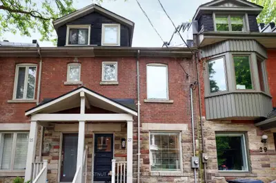 27 Gibson Avenue, Toronto C02, On M9v 2s5