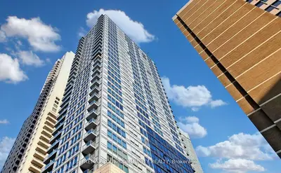 21 Balmuto Street 1106, Toronto C01, On M4y 1w4