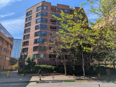 55 Wellesley Street E 405, Toronto C08, On M4y 2t6