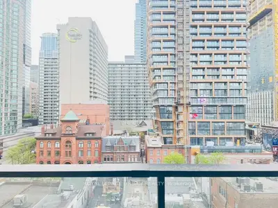 20 Edward Street 602, Toronto C01, On M5g 0c5
