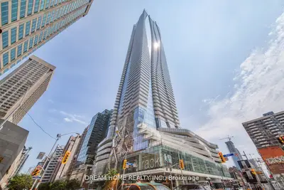 1 Bloor Street E 3708, Toronto C08, On M4w 1a9
