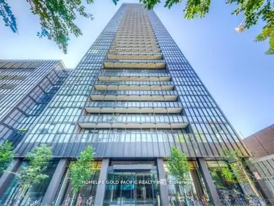 101 Charles Street E 3302, Toronto C08, On M4y 1v2