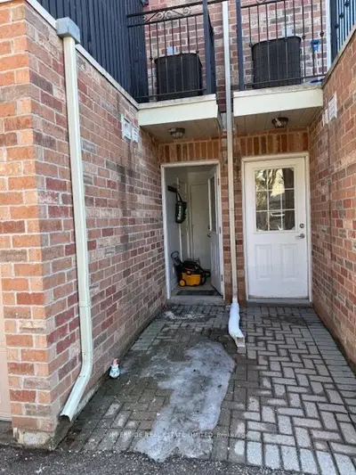 202b Finch Avenue E, Toronto C14, On M2n 4r9