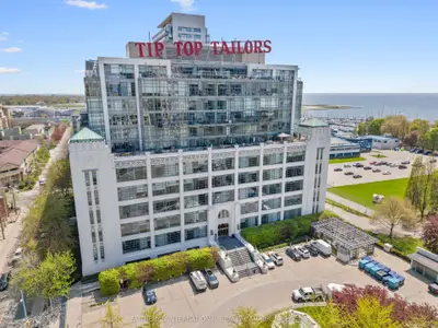 637 Lake Shore Boulevard W 614, Toronto C01, On M5v 3j6