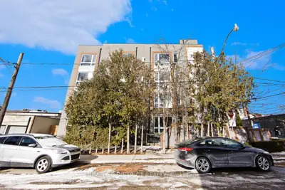 243 Niagara Street, Toronto C01, On M6j 2l7