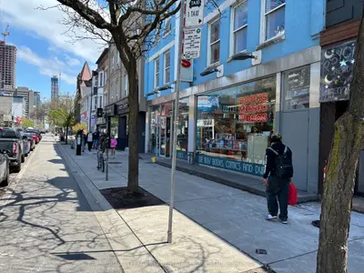 475 Bloor Street W, Toronto, On M5s 1x9