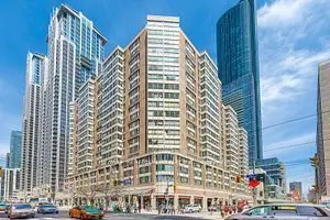 717 Bay Street 1203, Toronto C01, On M5g 2j9