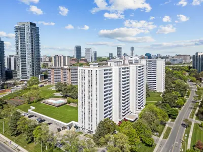 10 Parkway Forest Drive 1603, Toronto C15, On M2j 1l3