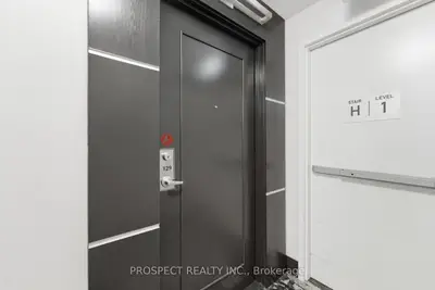 525 Wilson Avenue 129, Toronto, On M3h 0a7