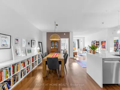 11 Christie Street 406, Toronto C02, On M6g 4c3